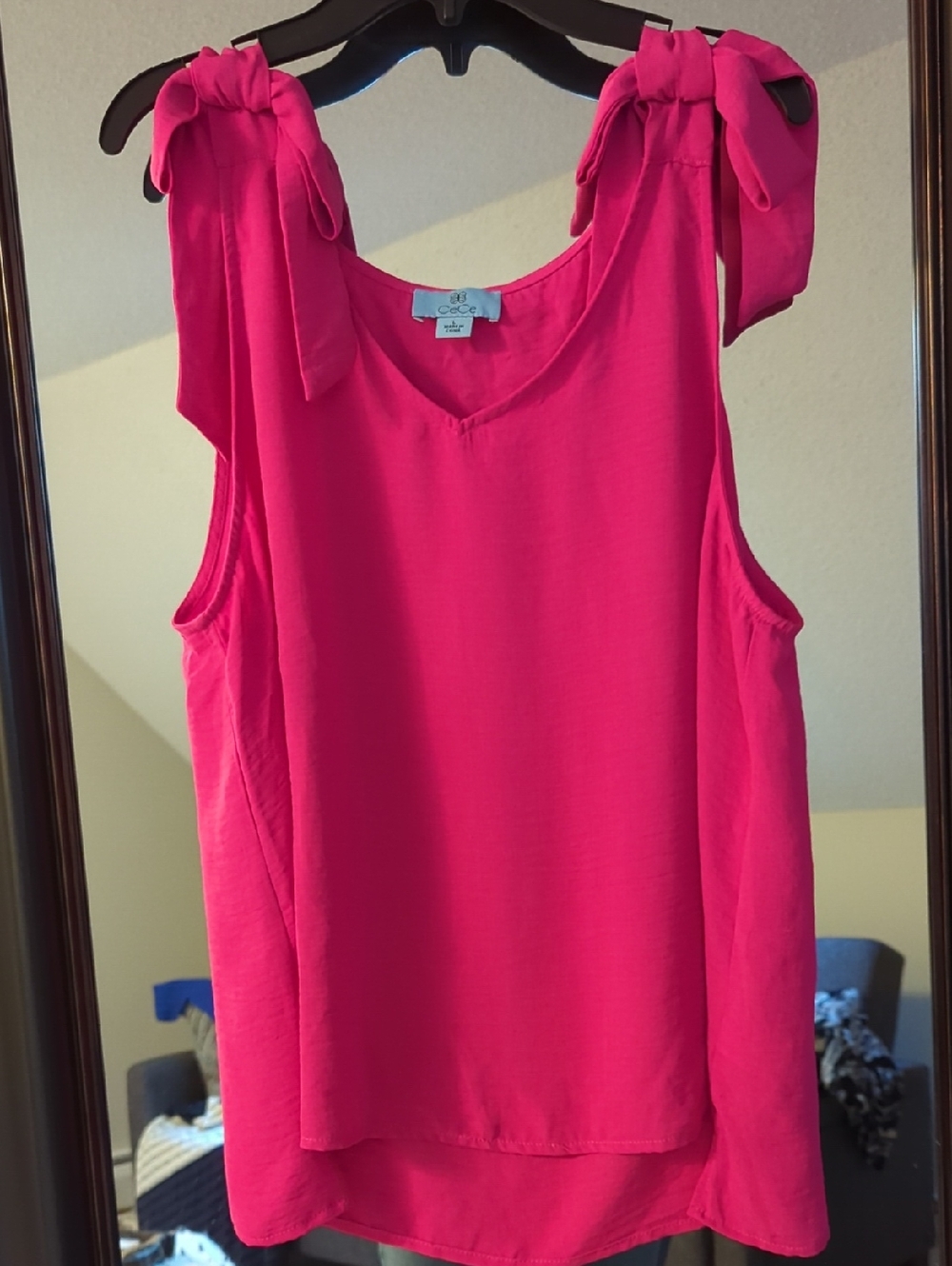 CeCe Hot Pink Tie-Shoulder Tank Size L